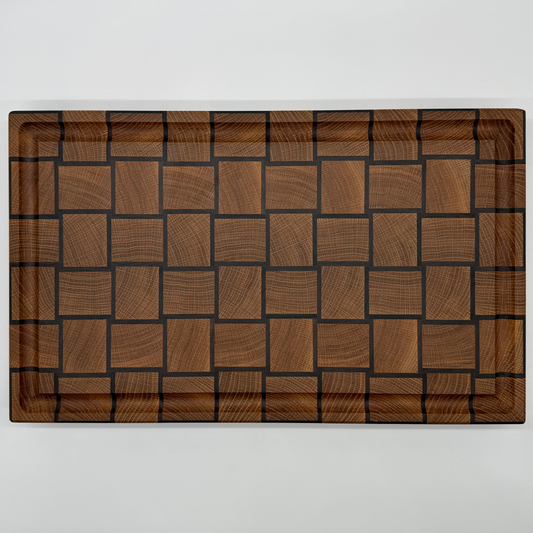 Endatrésbretti úr Eik og Hnotu