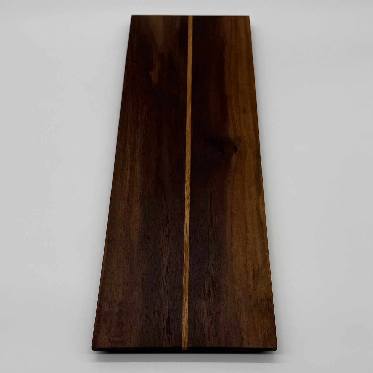 Framreiðslubretti úr Hnotu og Eik