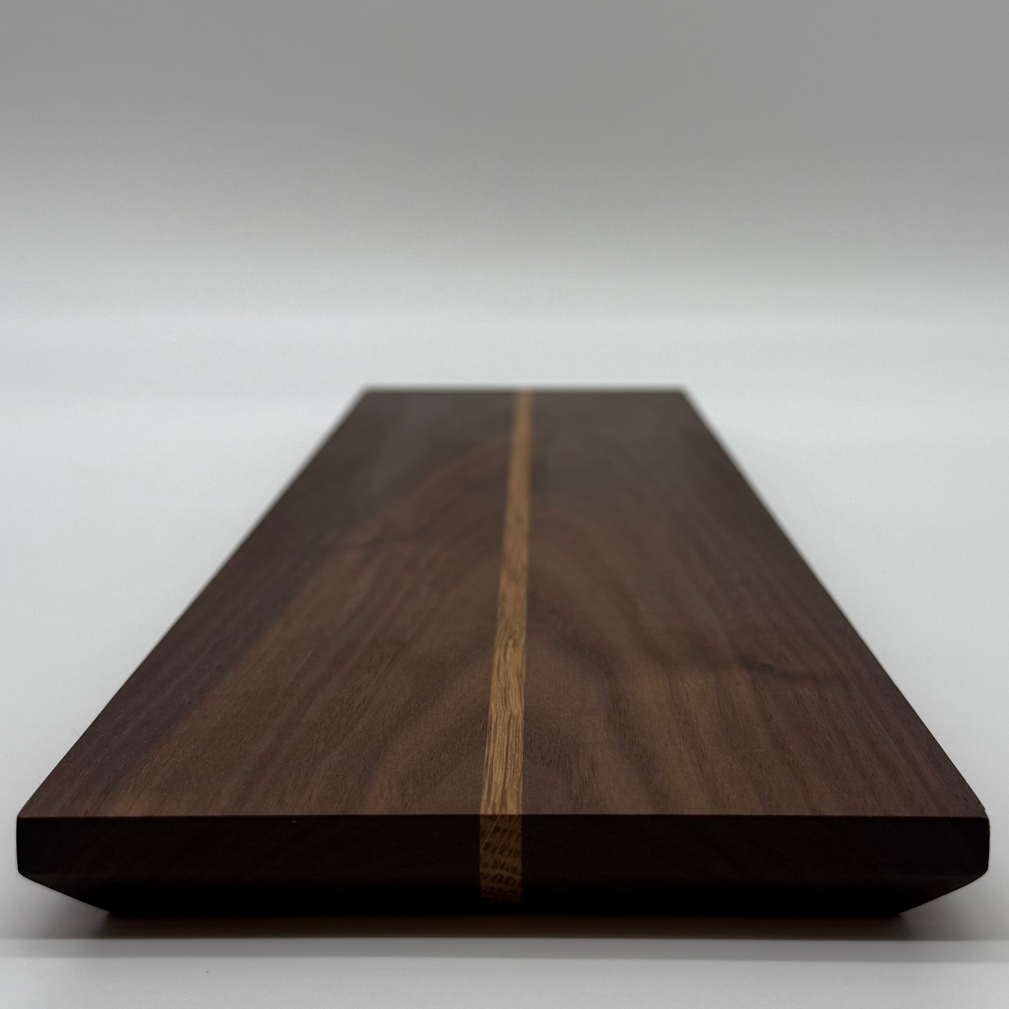 Framreiðslubretti úr Hnotu og Eik