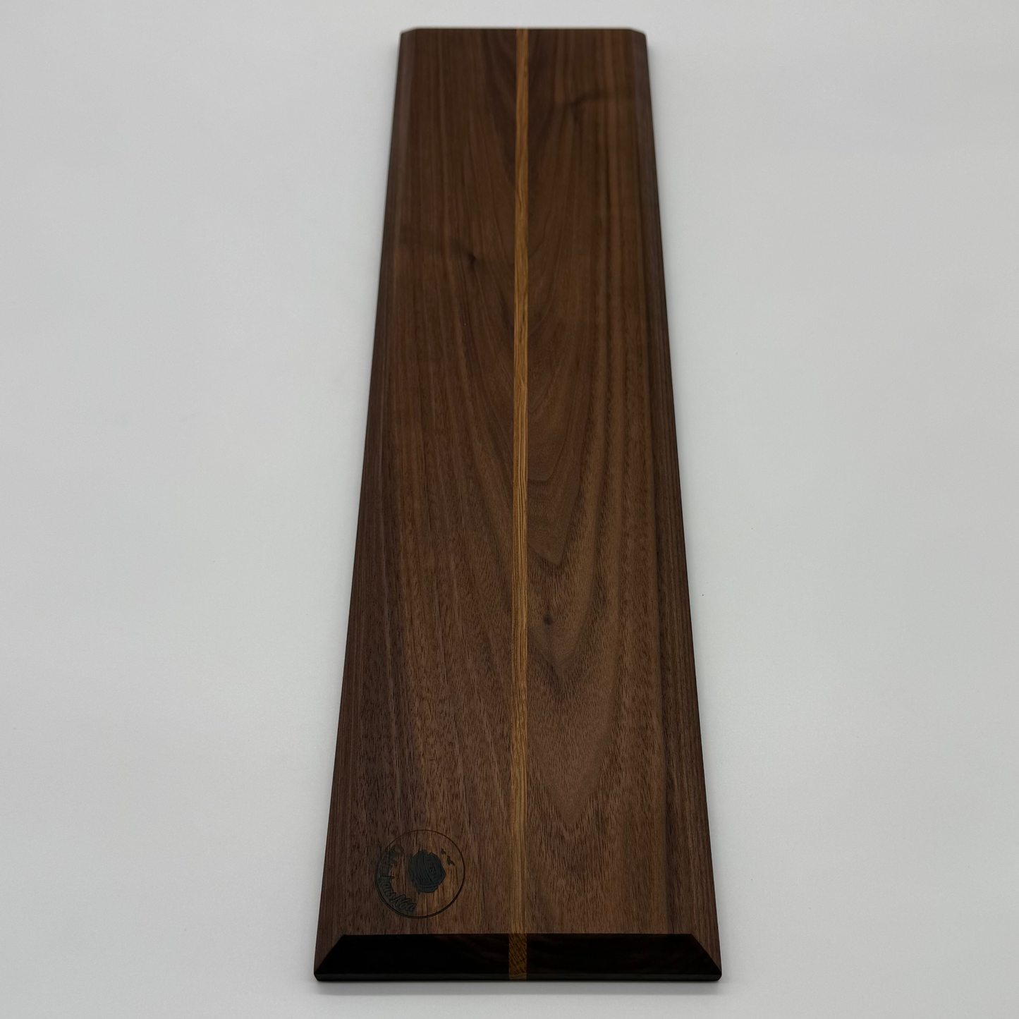 Framreiðslubretti úr Hnotu og Eik