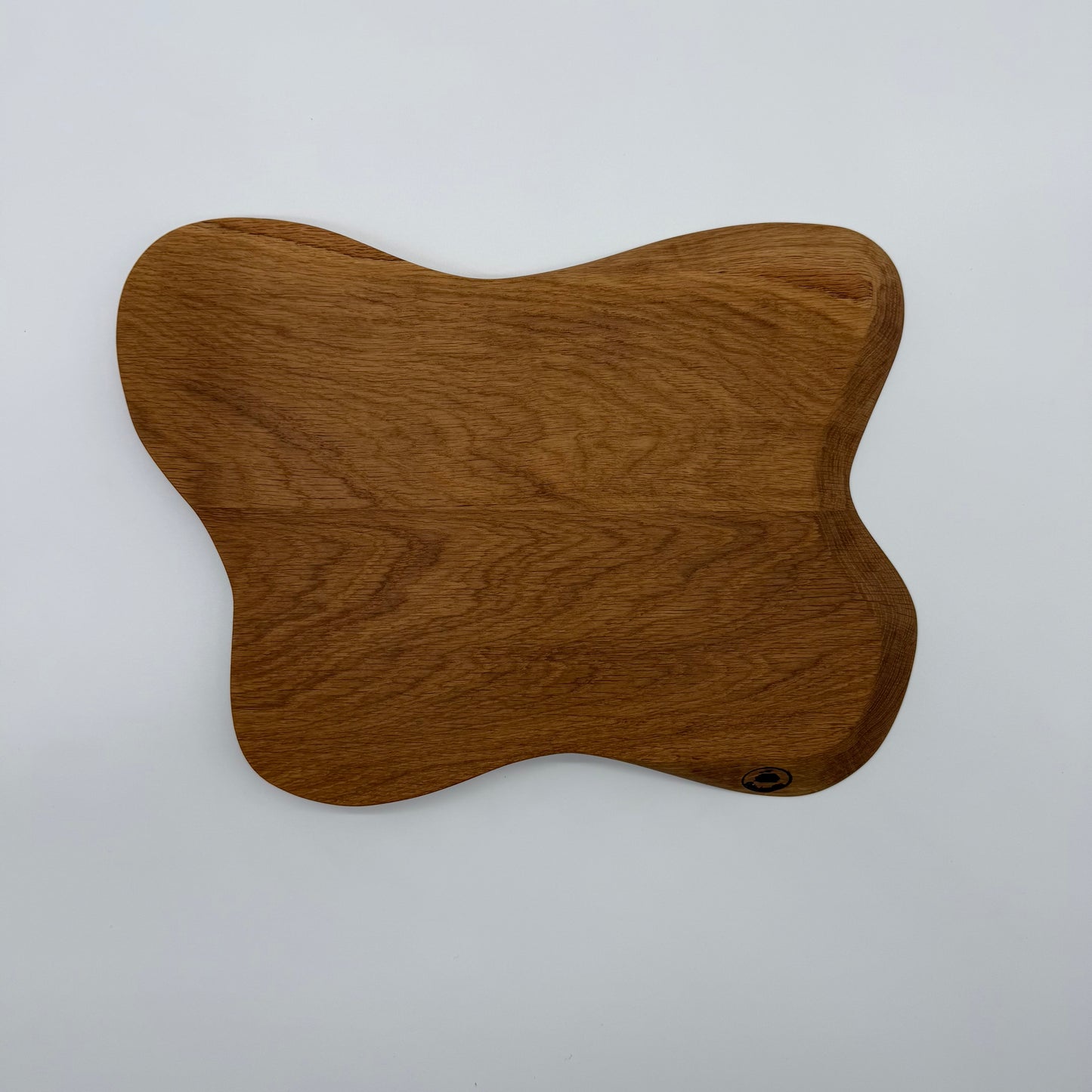 Ostabakki/skrautbakki Eik