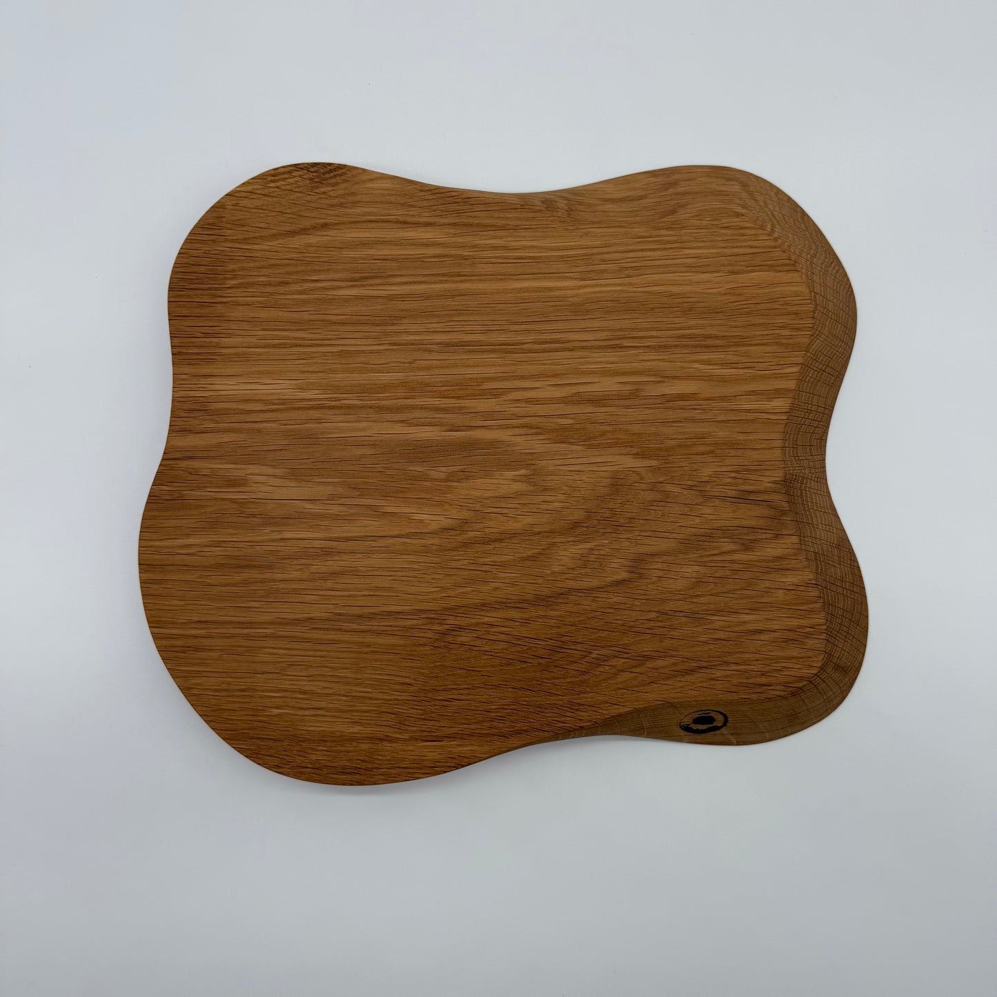 Ostabakki/skrautbakki Eik